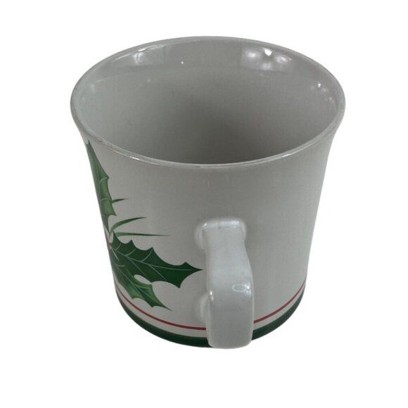 Anchor Hocking Homecoming Christmas Holly Stoneware Mug Cup - Picture 4 of 11